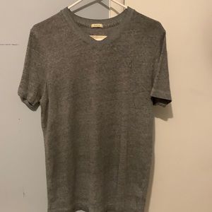 Abercrombie & Fitch V-Neck Tee